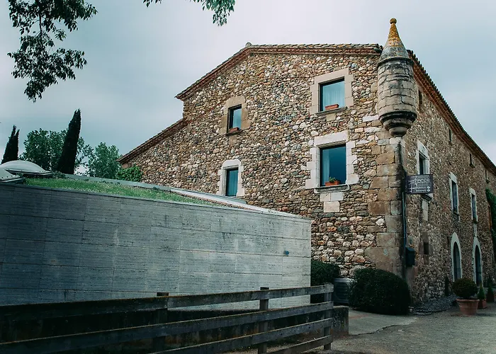Arcs De Monells - Adults Only